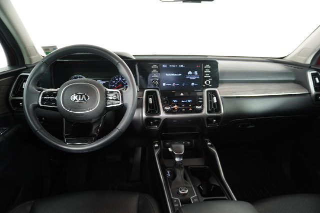 Used 2021 Kia Sorento EX FWD image 33