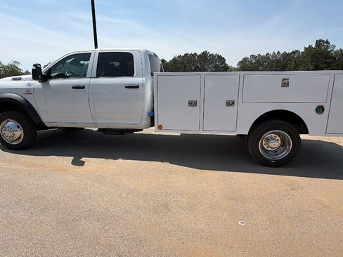 New 2026 RAM 4500 Tradesman w/ Chrome Appearance Group image 11