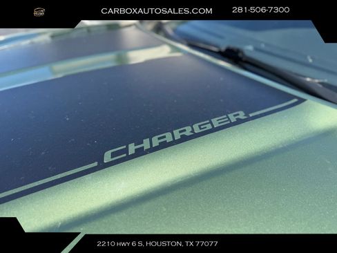 Used 2019 Dodge Charger SXT RWD image 30