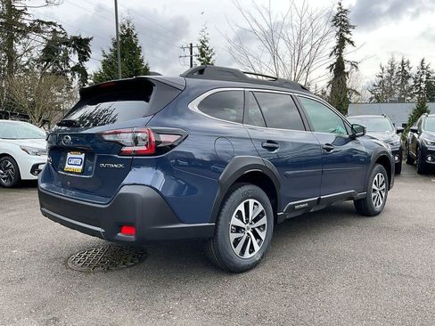 Certified 2025 Subaru Outback Premium AWD/4WD image 8