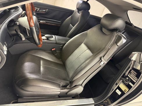 Used 2013 Mercedes-Benz CL 550 4MATIC w/ Sport Pkg image 37