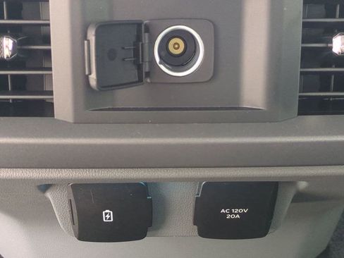 New 2025 Ford F150 Lariat w/ Equipment Group 501A Mid image 15