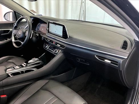 Used 2022 Hyundai Sonata Limited FWD image 25