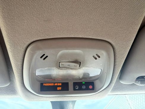 Used 2021 Chevrolet Spark LT FWD image 21