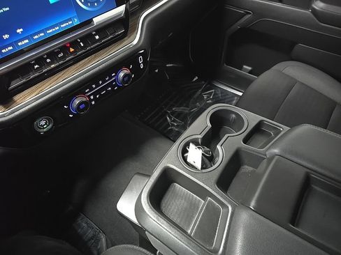Used 2023 Chevrolet Silverado 1500 RST w/ Z71 Off-Road Package AWD/4WD image 26