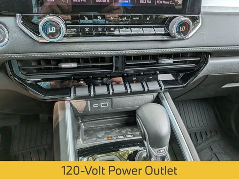 Used 2026 Chevrolet Colorado LT w/ LT Convenience Package RWD image 24
