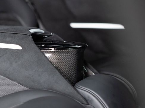 Used 2025 Ferrari Purosangue image 76