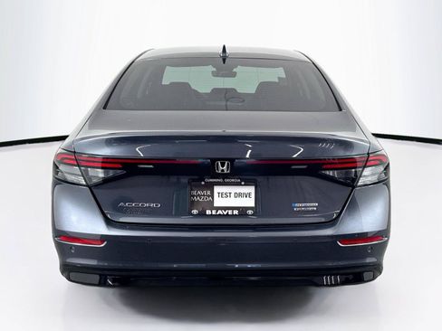 Used 2024 Honda Accord Touring image 12