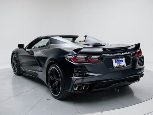 Used 2023 Chevrolet Corvette Stingray Preferred Conv w/ 2LT image 3