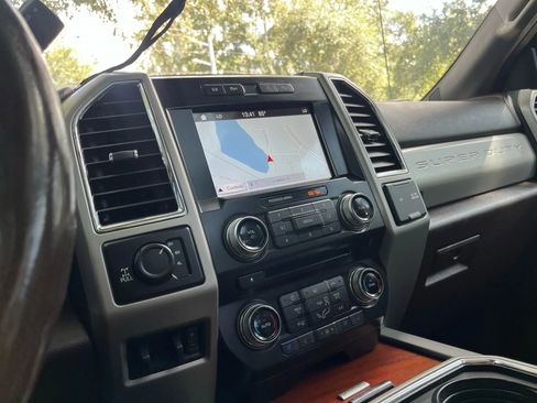 Used 2017 Ford F250 King Ranch w/ FX4 Off-Road Package image 24