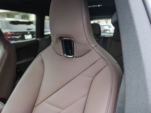 New 2026 BMW iX xDrive60 w/ Premium Package image 25