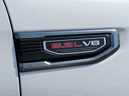 New 2026 GMC Sierra 1500 AT4 w/ AT4 Premium Package AWD/4WD image 48