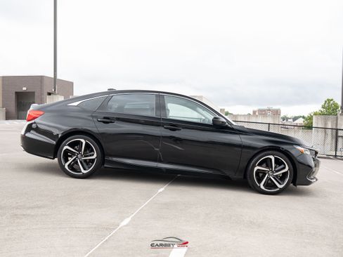 Used 2022 Honda Accord Sport Special Edition image 8