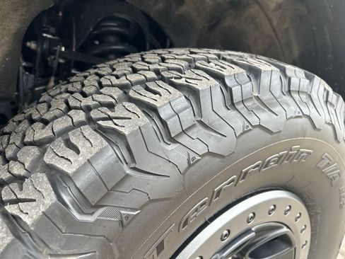 Used 2023 Ford F150 Raptor AWD/4WD image 25
