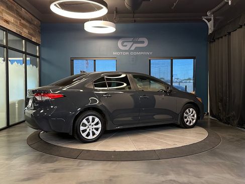 Used 2023 Toyota Corolla LE FWD image 3