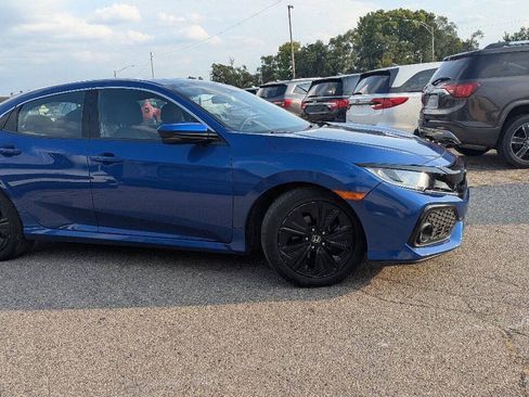 Used 2019 Honda Civic EX image 5