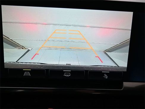 Used 2024 Chevrolet Silverado 1500 LT Trail Boss w/ Convenience Package II image 14