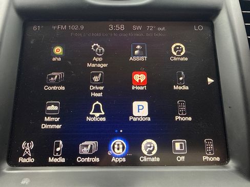 Used 2015 Chrysler 300 Limited RWD image 13