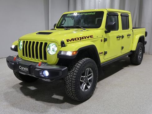 Certified 2023 Jeep Gladiator Mojave w/ Cold Weather Group AWD/4WD image 7