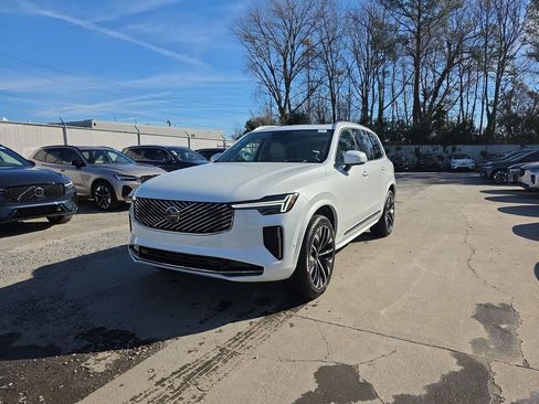 New 2026 Volvo XC90 B6 Ultra image 1