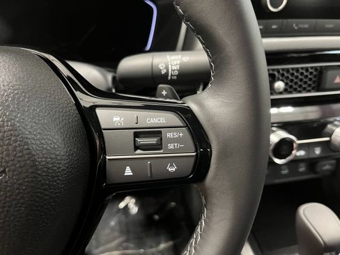 Used 2025 Honda Civic Sport image 18