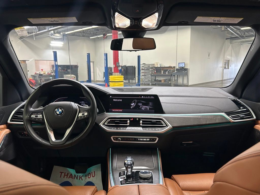 Used 2022 BMW X5 xDrive40i w/ Premium Package AWD/4WD image 17