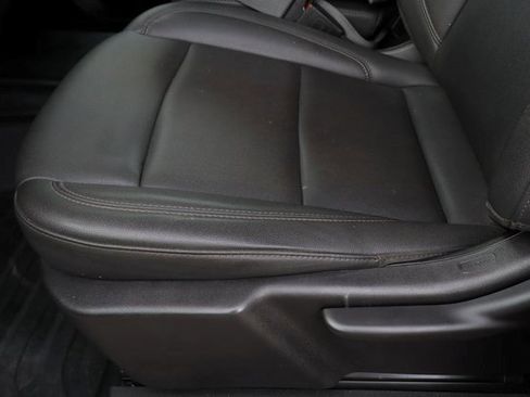 Certified 2024 GMC Sierra 2500 Pro w/ Convenience Package image 15