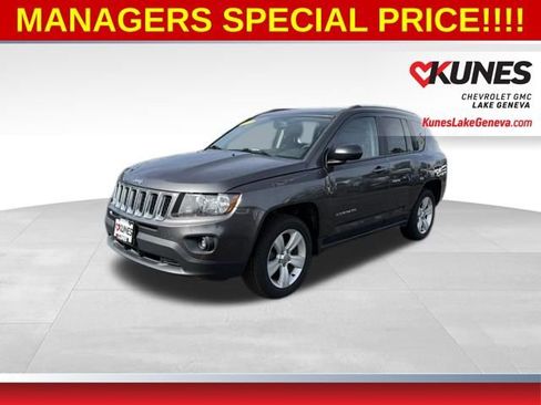 Used 2017 Jeep Compass Sport w/ Power Value Group image 9