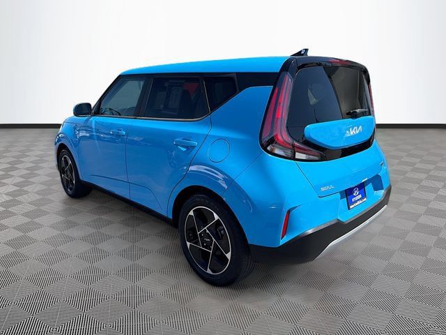 Used 2024 Kia Soul EX FWD image 5