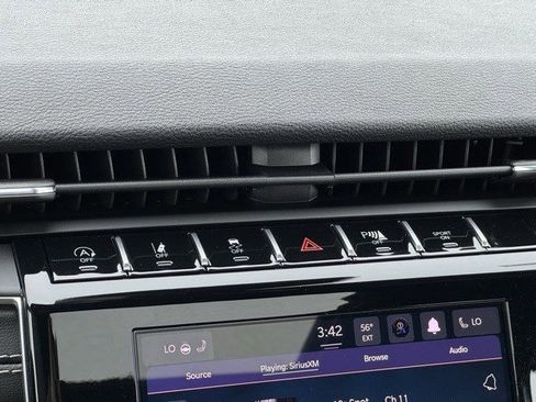 New 2025 Jeep Grand Cherokee L Altitude image 18