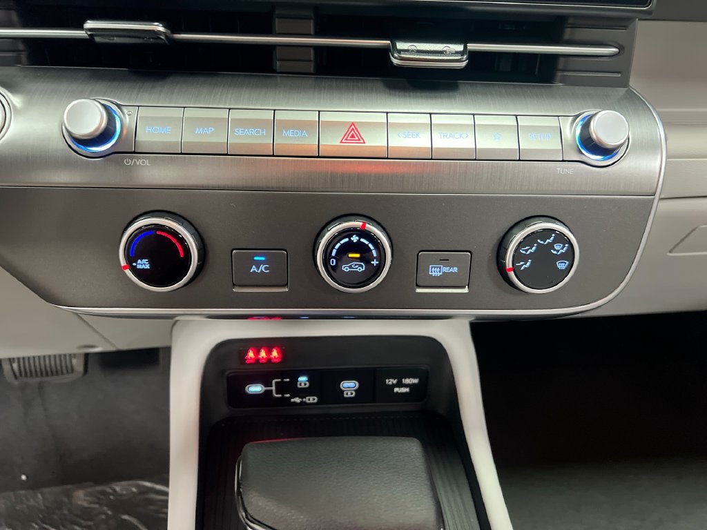New 2027 Hyundai Kona SE FWD image 23
