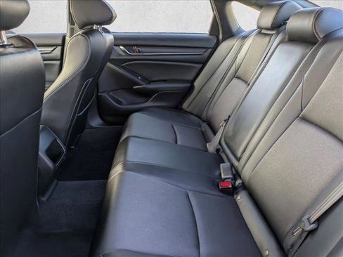 Used 2022 Honda Accord Sport image 17