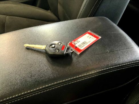 Used 2016 Subaru Outback 2.5i Premium image 13