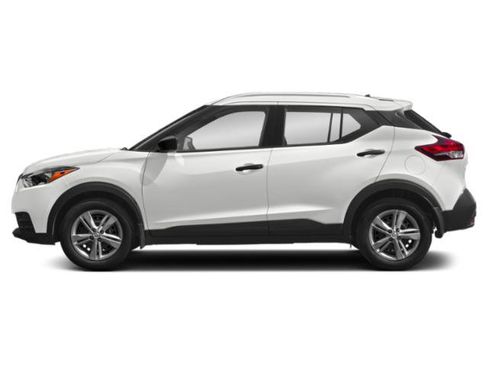 Used 2019 Nissan Kicks SV w/ Exterior Package image 4