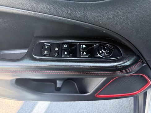 Used 2020 Jeep Compass Trailhawk AWD/4WD image 29