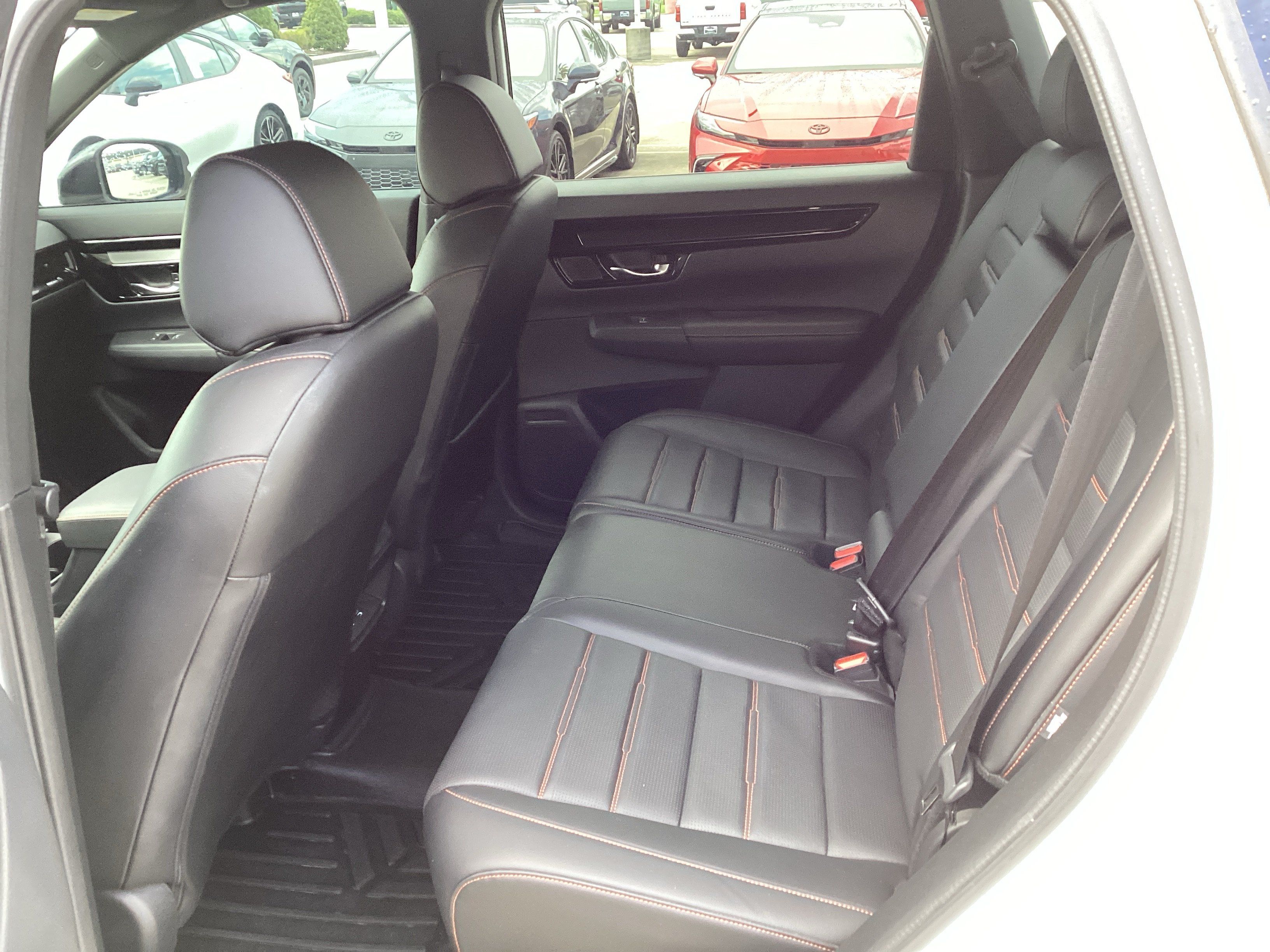 Used 2025 Honda CR-V Sport Touring image 13