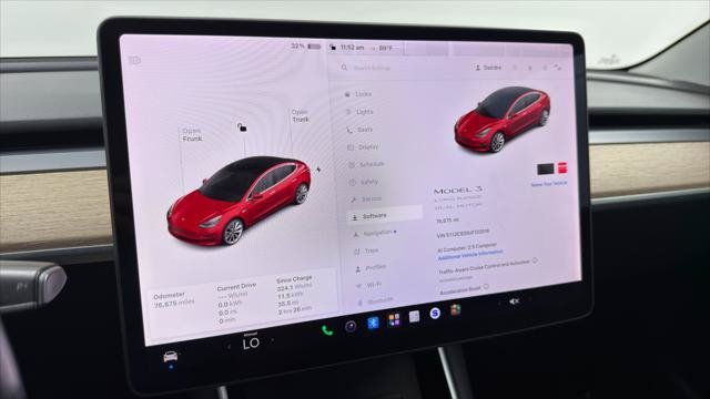 Used 2018 Tesla Model 3 Long Range AWD/4WD image 26