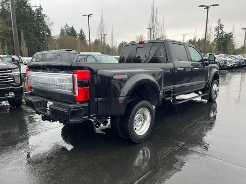 Used 2024 Ford F450 Platinum image 5