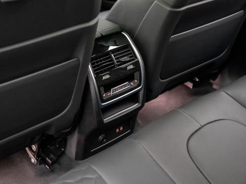 New 2026 BMW X5 M Competition image 18