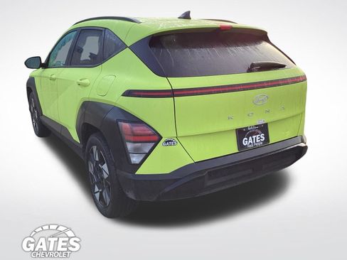Used 2025 Hyundai Kona SEL FWD image 7