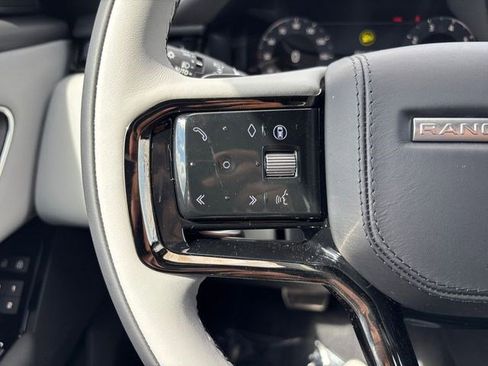 New 2026 Land Rover Range Rover Velar Dynamic SE image 27