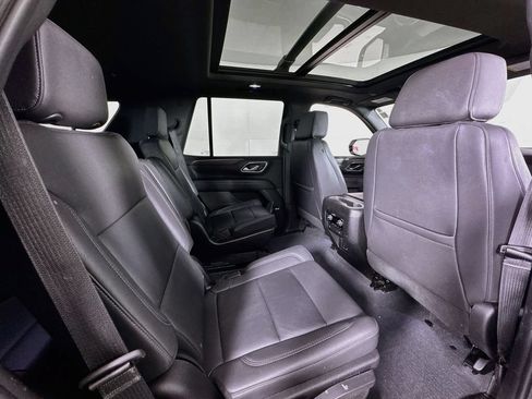 Used 2023 Chevrolet Tahoe Z71 w/ Luxury Package AWD/4WD image 30