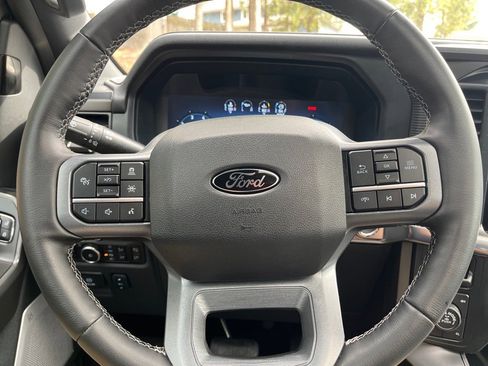 Used 2025 Ford F150 Lariat w/ Equipment Group 502A High AWD/4WD image 31