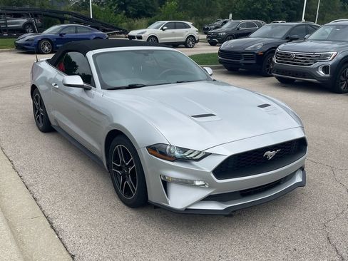 Used 2018 Ford Mustang Premium RWD image 1