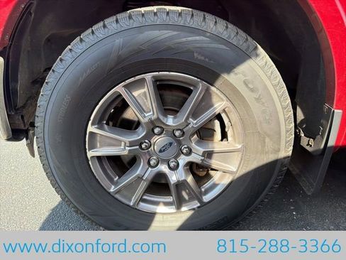 Used 2016 Ford F150 Lariat w/ Equipment Group 502A Luxury AWD/4WD image 12