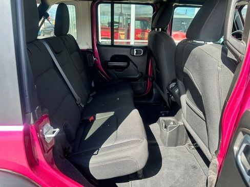Used 2021 Jeep Wrangler Unlimited Sport image 12