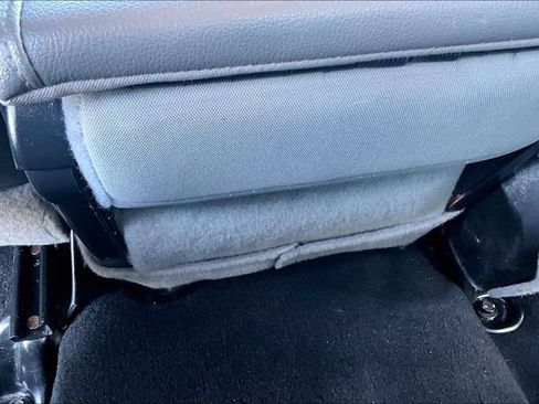 Used 2019 RAM 1500 Express AWD/4WD image 11