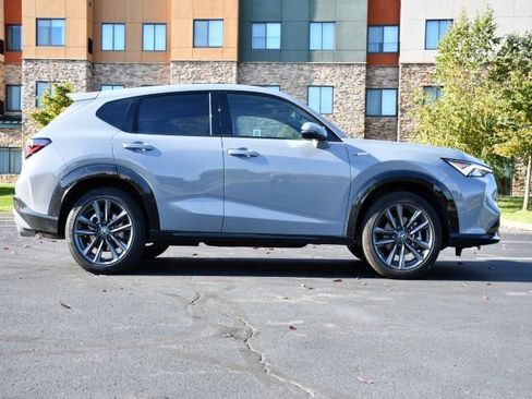 Used 2025 Acura ADX A-Spec image 8