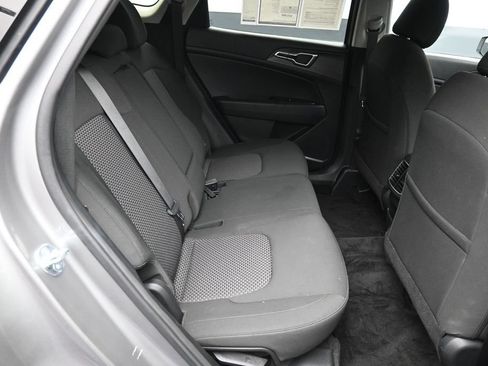 Certified 2025 Kia Sportage LX FWD image 22