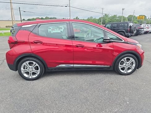 Used 2019 Chevrolet Bolt LT FWD image 5